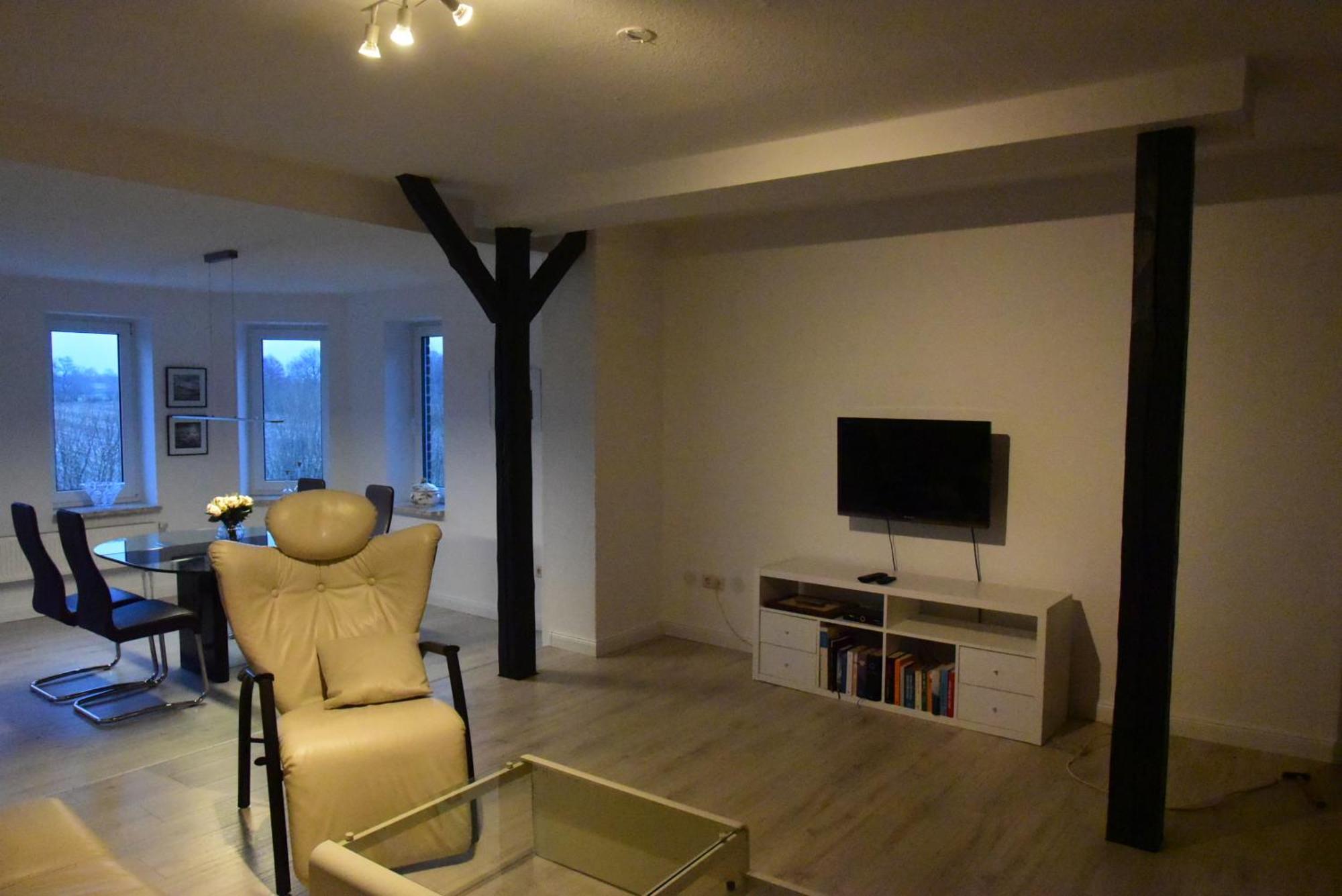 Grosszuegige Wohnung Auf Resthof Jevenstedt 外观 照片